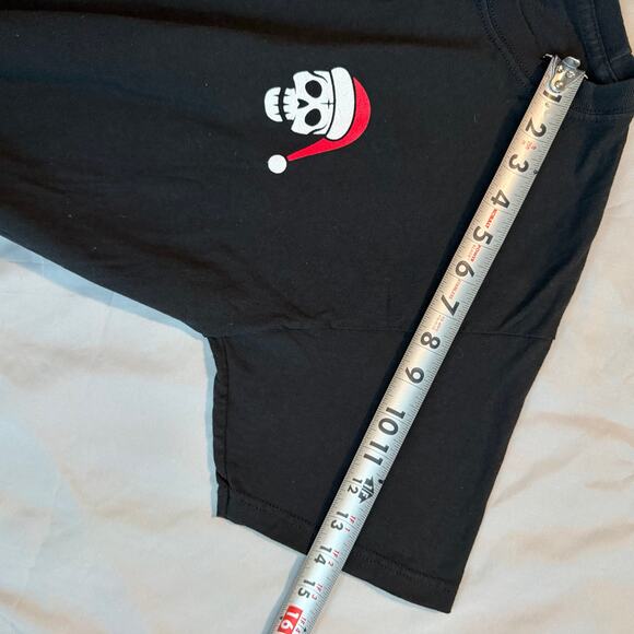 Call Your Mother Black Skeleton "Merry Christmas/New Year" Graphic T-Shirt- M - Picture 8 of 9